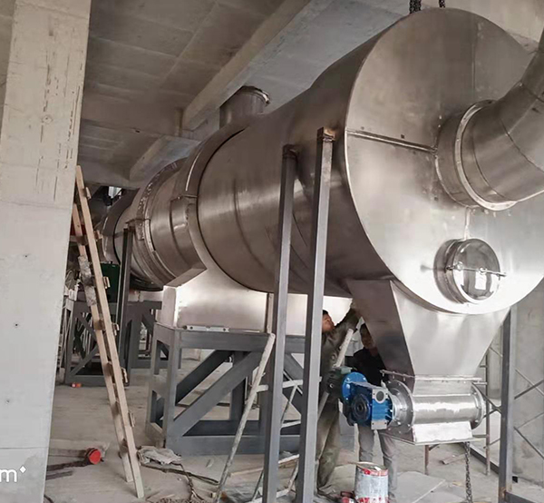 遼寧回轉(zhuǎn)窯滾筒干燥機(jī)